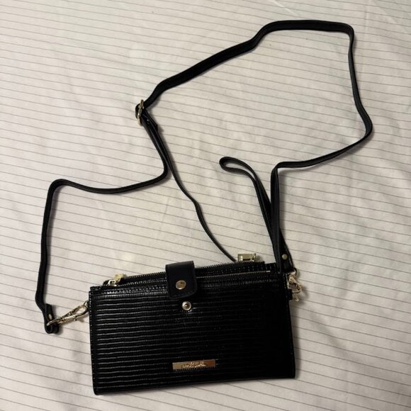 Simply Noelle Viper Wallet Crossbody Black - Picture 1 of 3